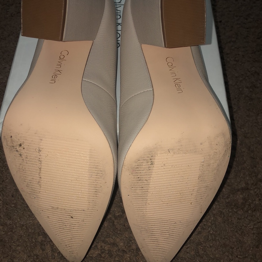 Heels - Picture 5 of 5